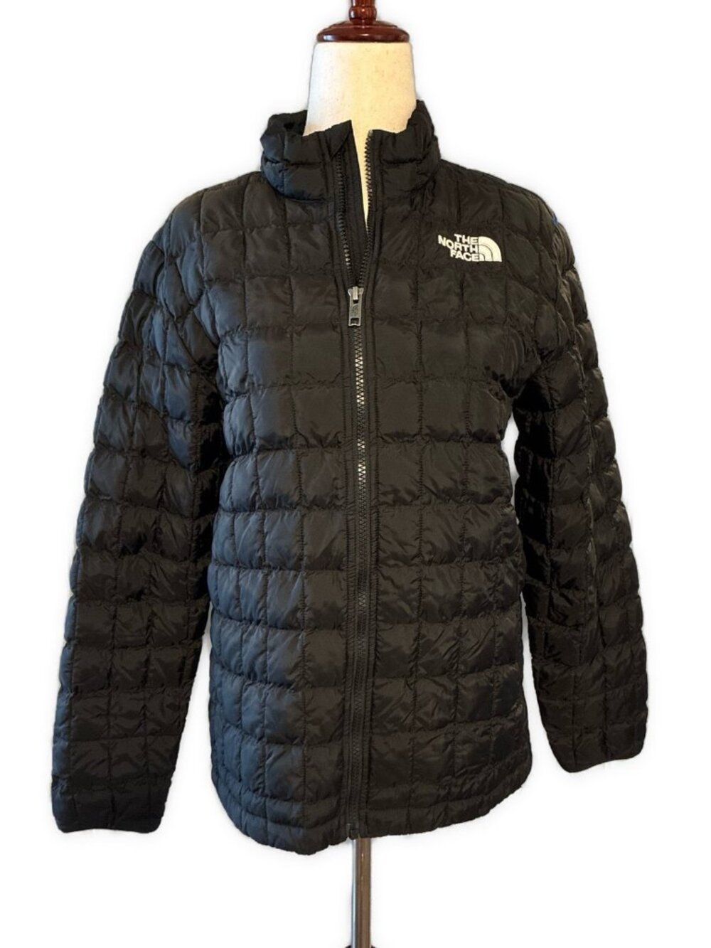 The North Face Solid Black Quilted Full Zip Insulated Jacket Small